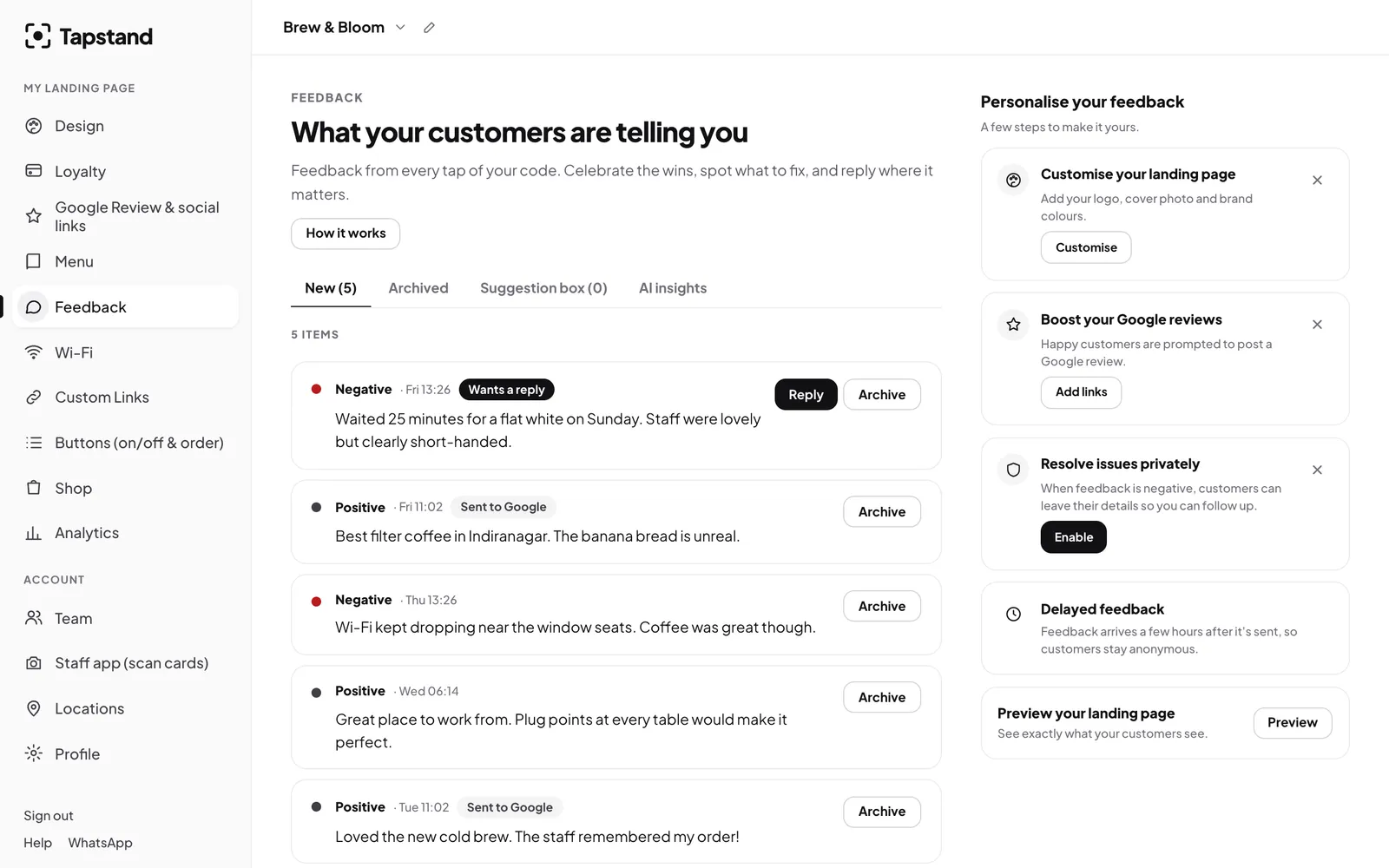 The feedback inbox in the owner dashboard, listing positive and negative comments with reply and archive actions